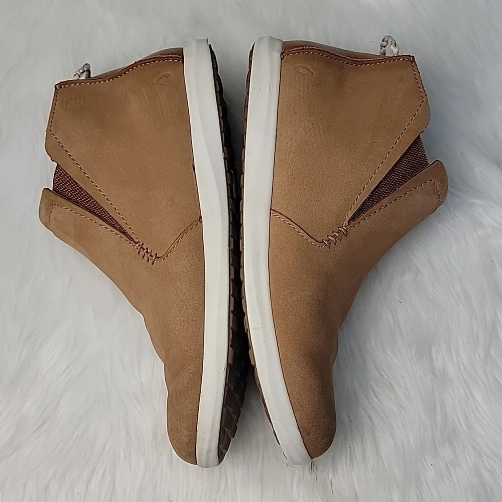 OLUKAI Hawai‘iloa Manu Hope Fox Nubuck Leather Slip On Boho Ankle Bootie Boots 8